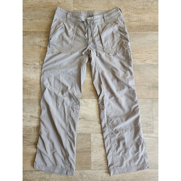 THE NORTH FACE Pants Women’s Sz 4 Gray Roll Tab Hiking Poly Stretch Cargo #CFW9 - Picture 1 of 6